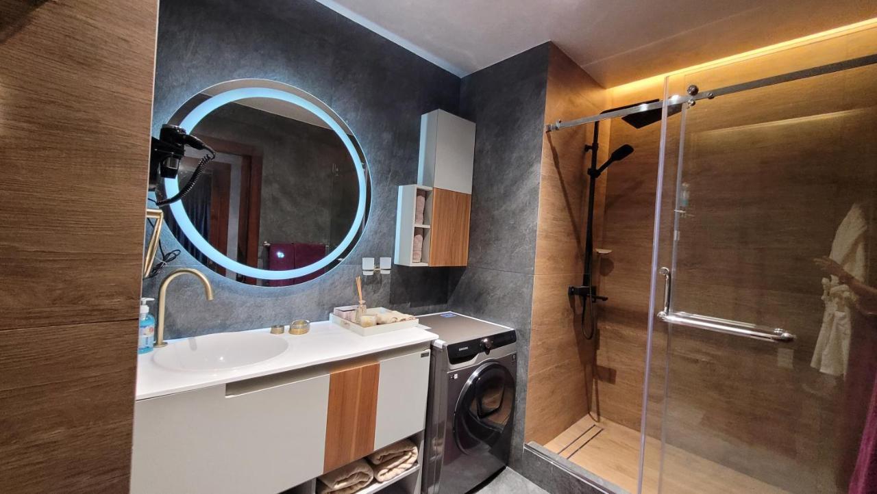 Ultralux 75 Apartment Tasjkent Eksteriør billede