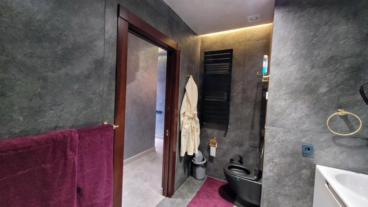 Ultralux 75 Apartment Tasjkent Eksteriør billede